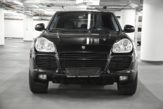 PORSCHE CAYENNE TURBO