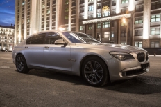 BMW 740Li