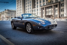 Jaguar XK 8