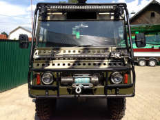 Pinzgauer 712